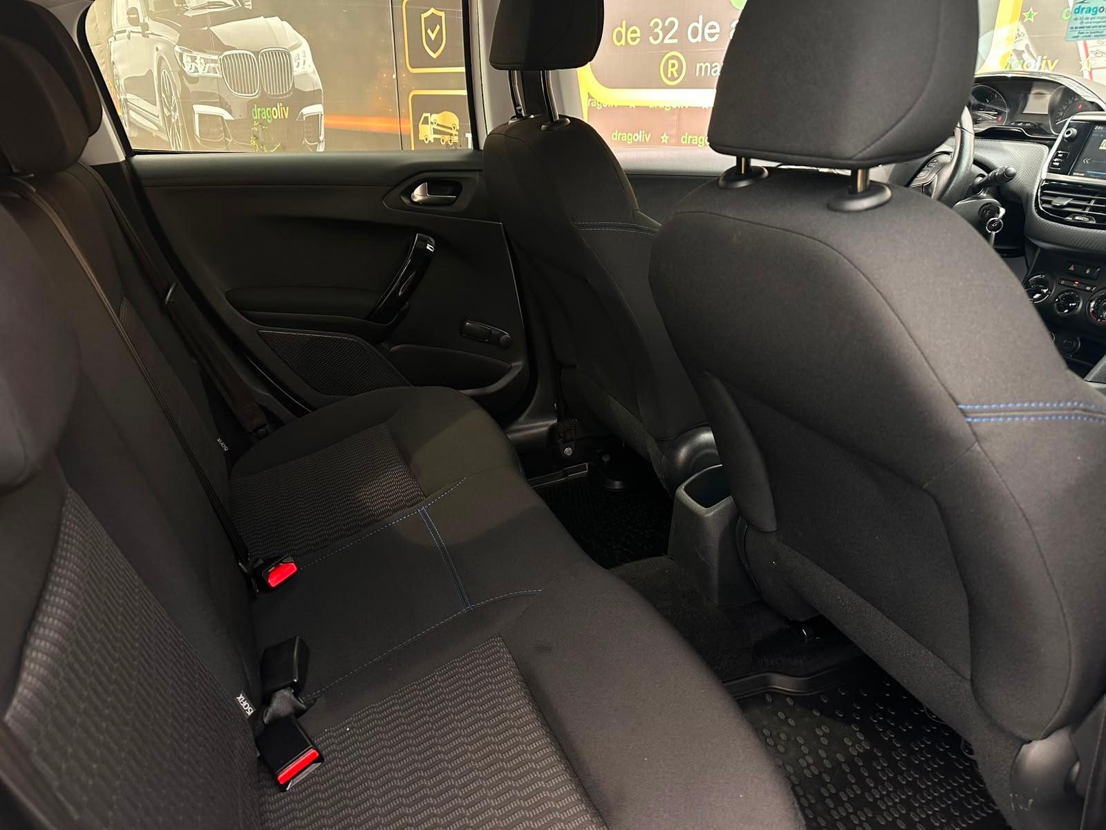 Peugeot 208 2018