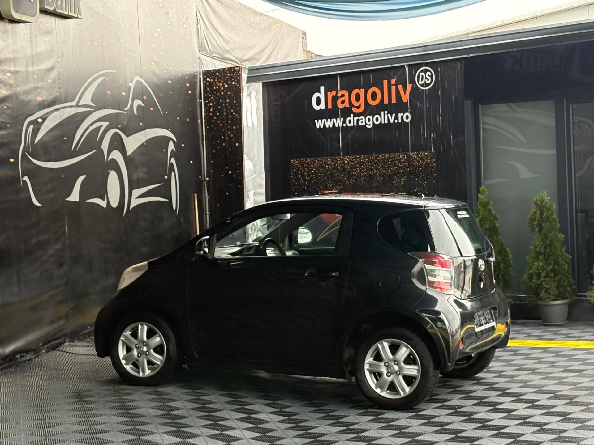 Toyota IQ 2009
