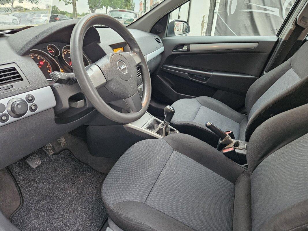 Opel Astra 2004