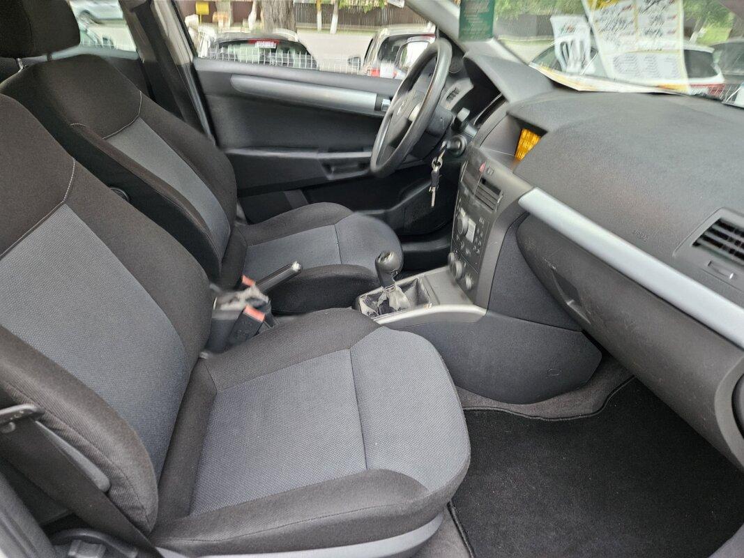 Opel Astra 2004