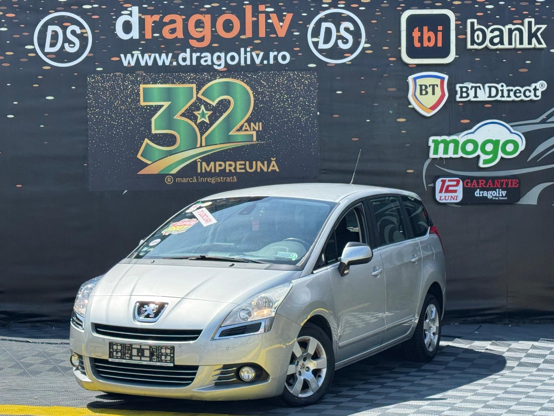 Peugeot 5008 2013
