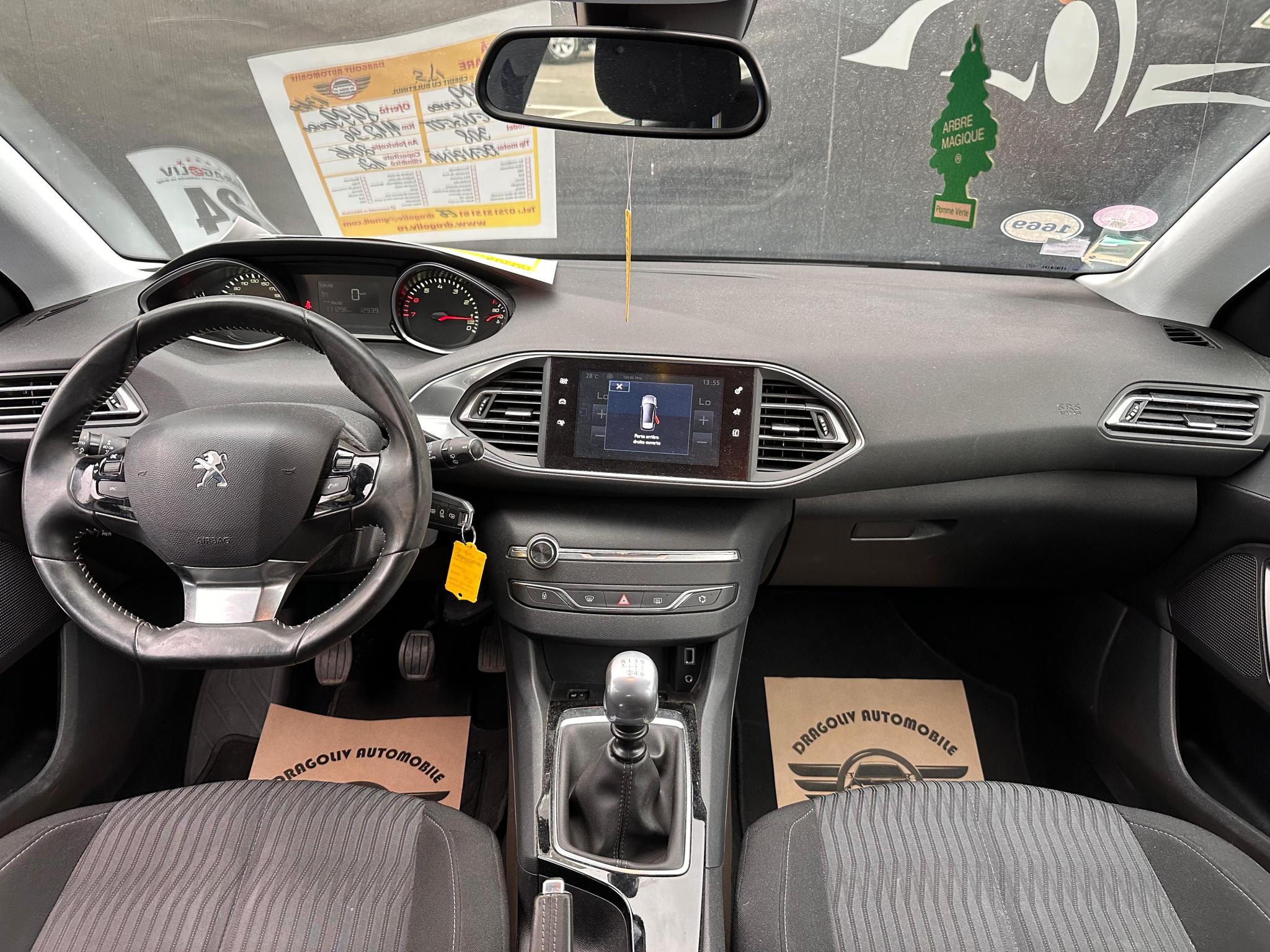 Peugeot 308 2016