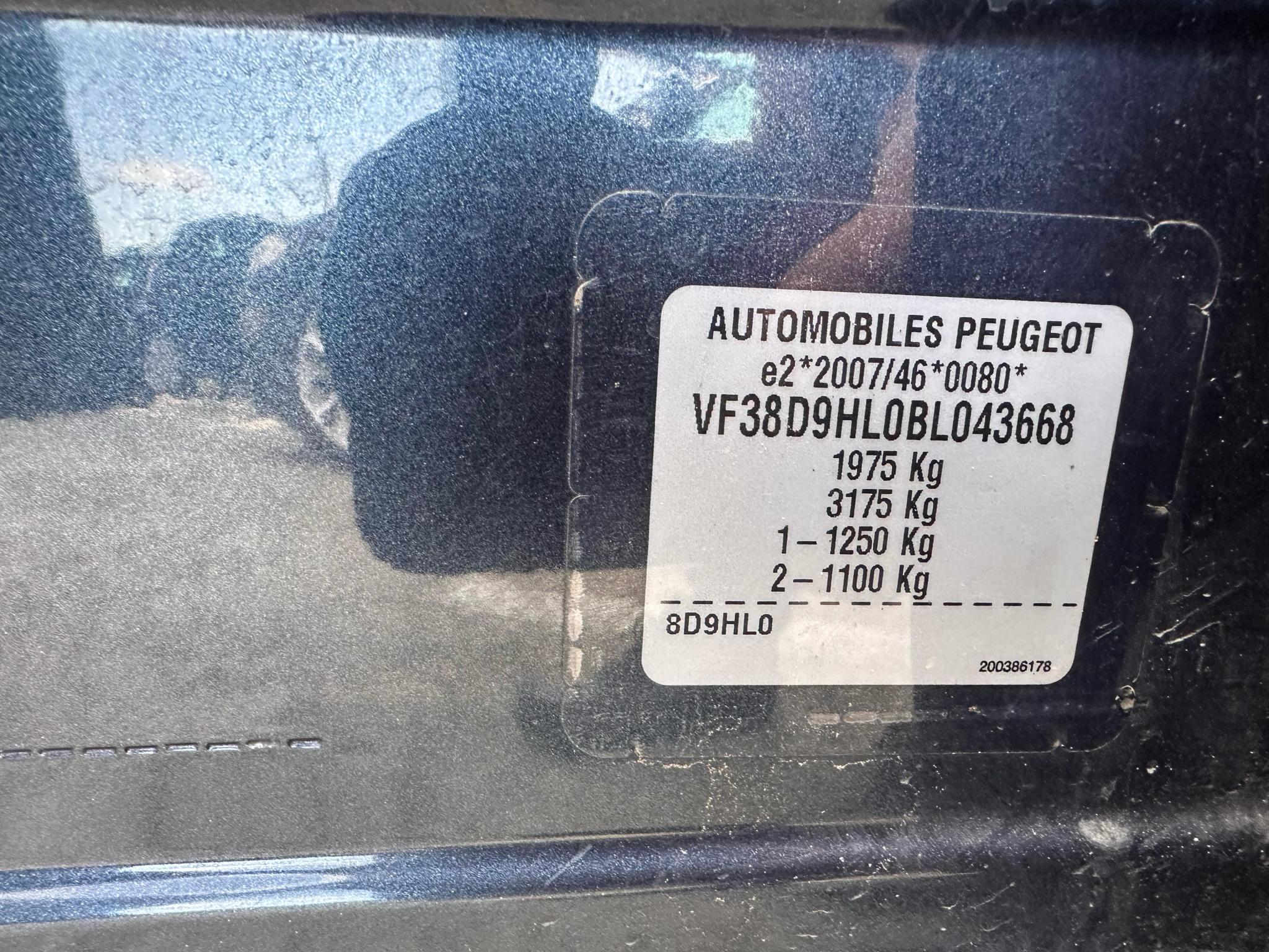Peugeot 508 2011