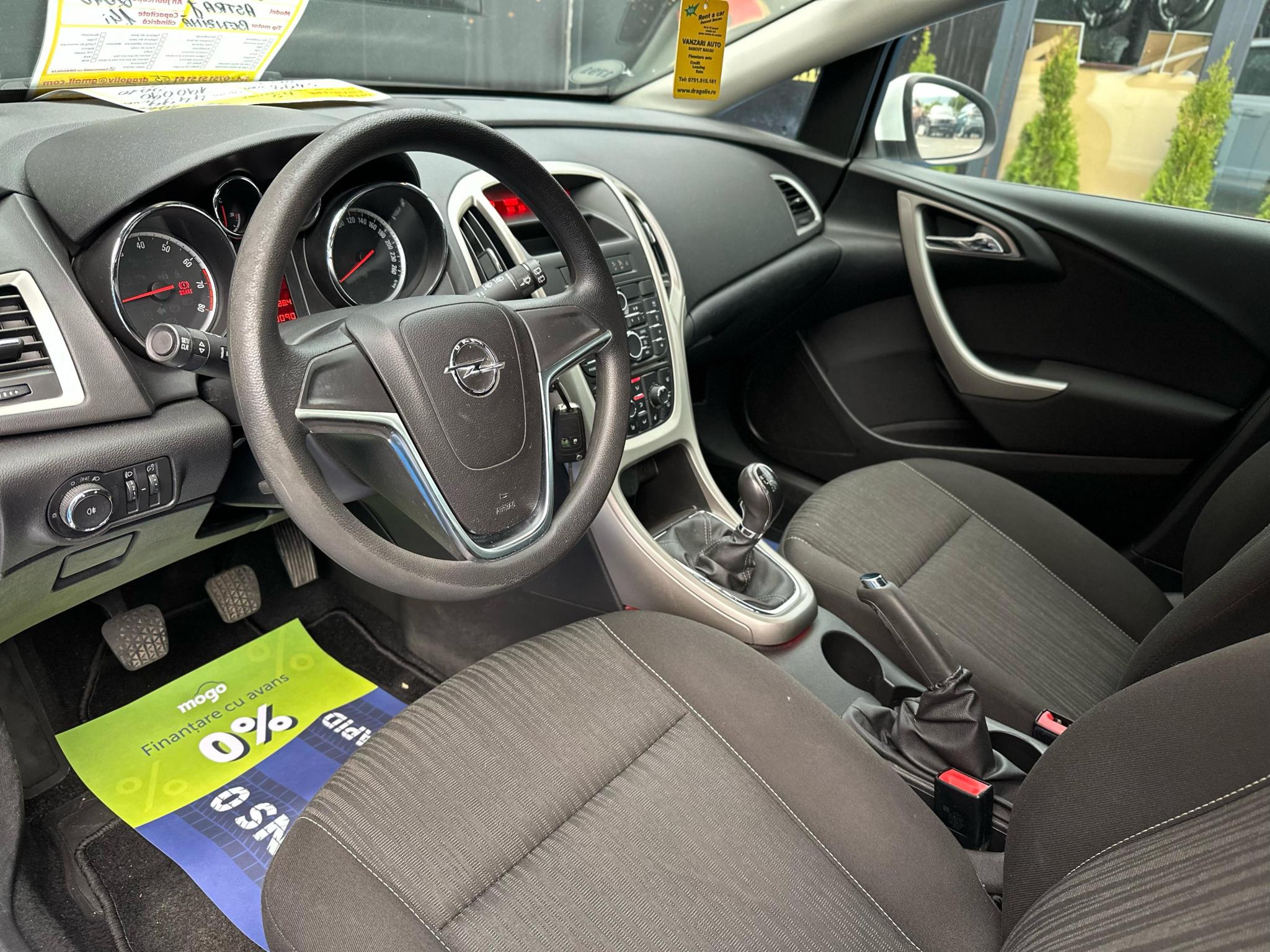 Opel Astra 2010