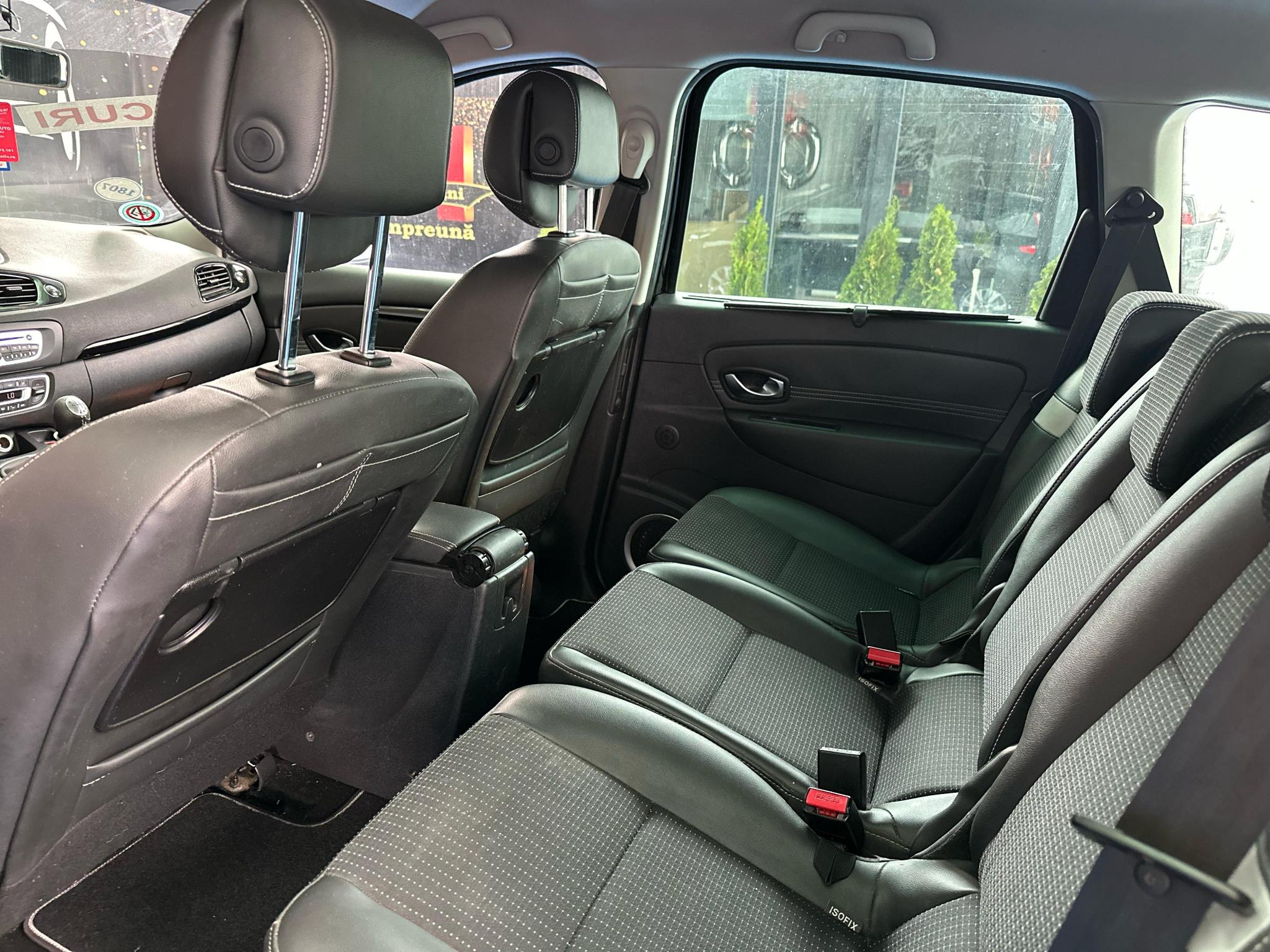 Renault Grand Scenic 2011