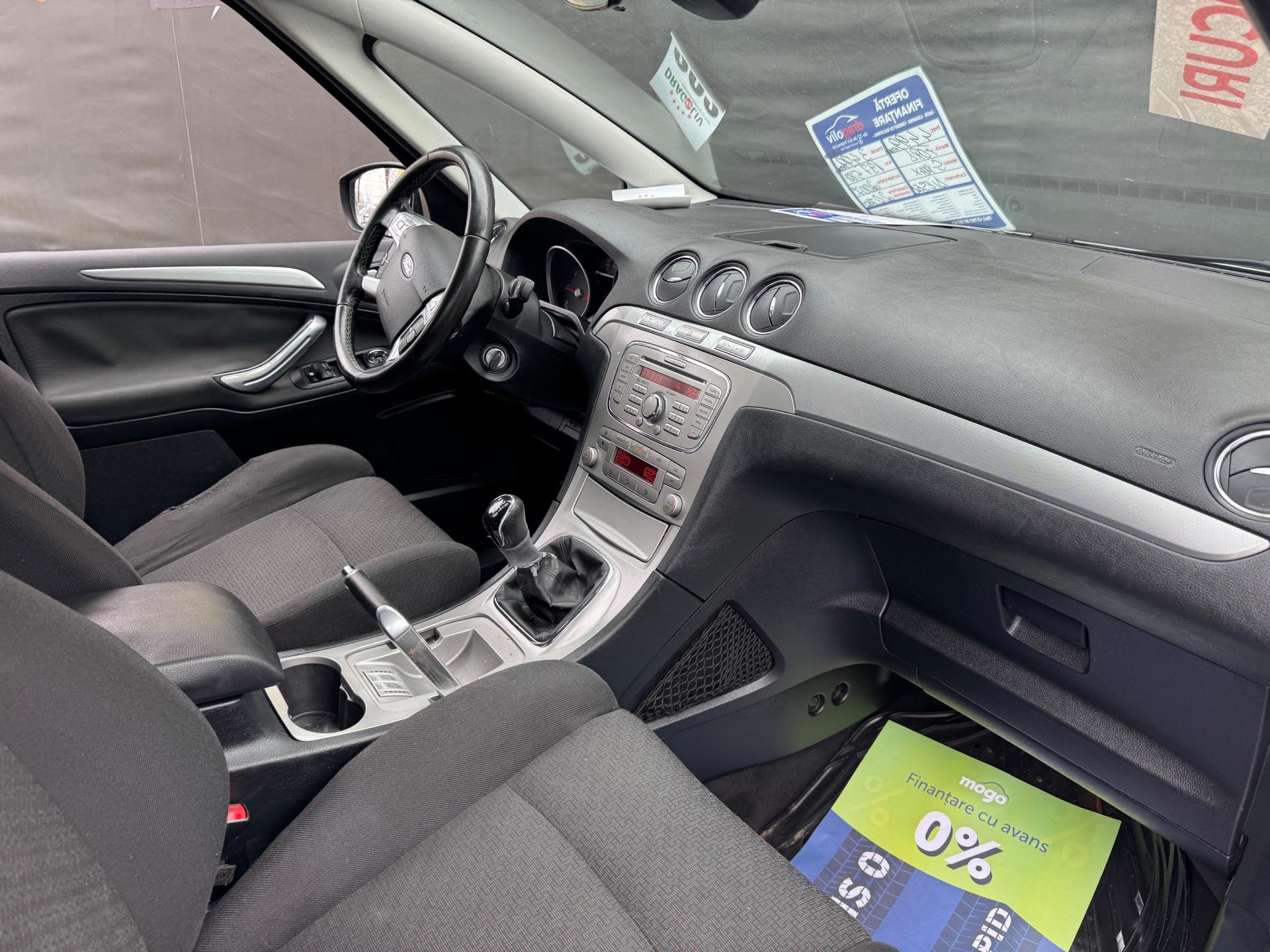 Ford S-Max
