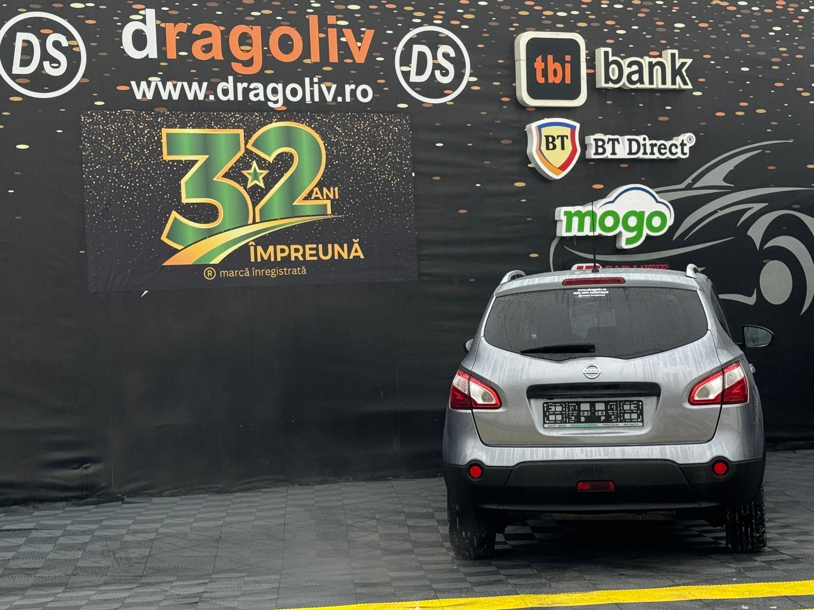 Nissan Qashqai+2