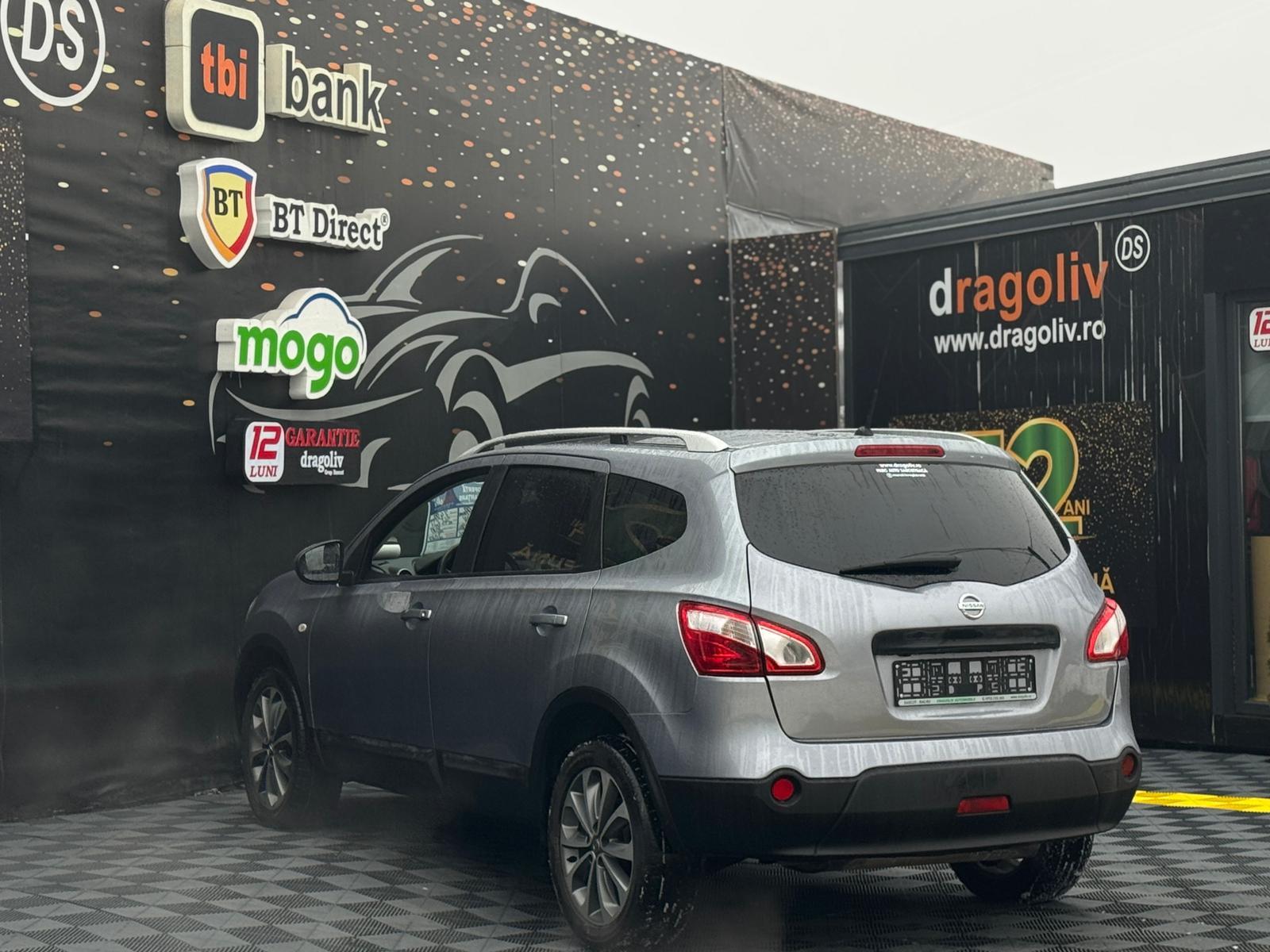 Nissan Qashqai+2