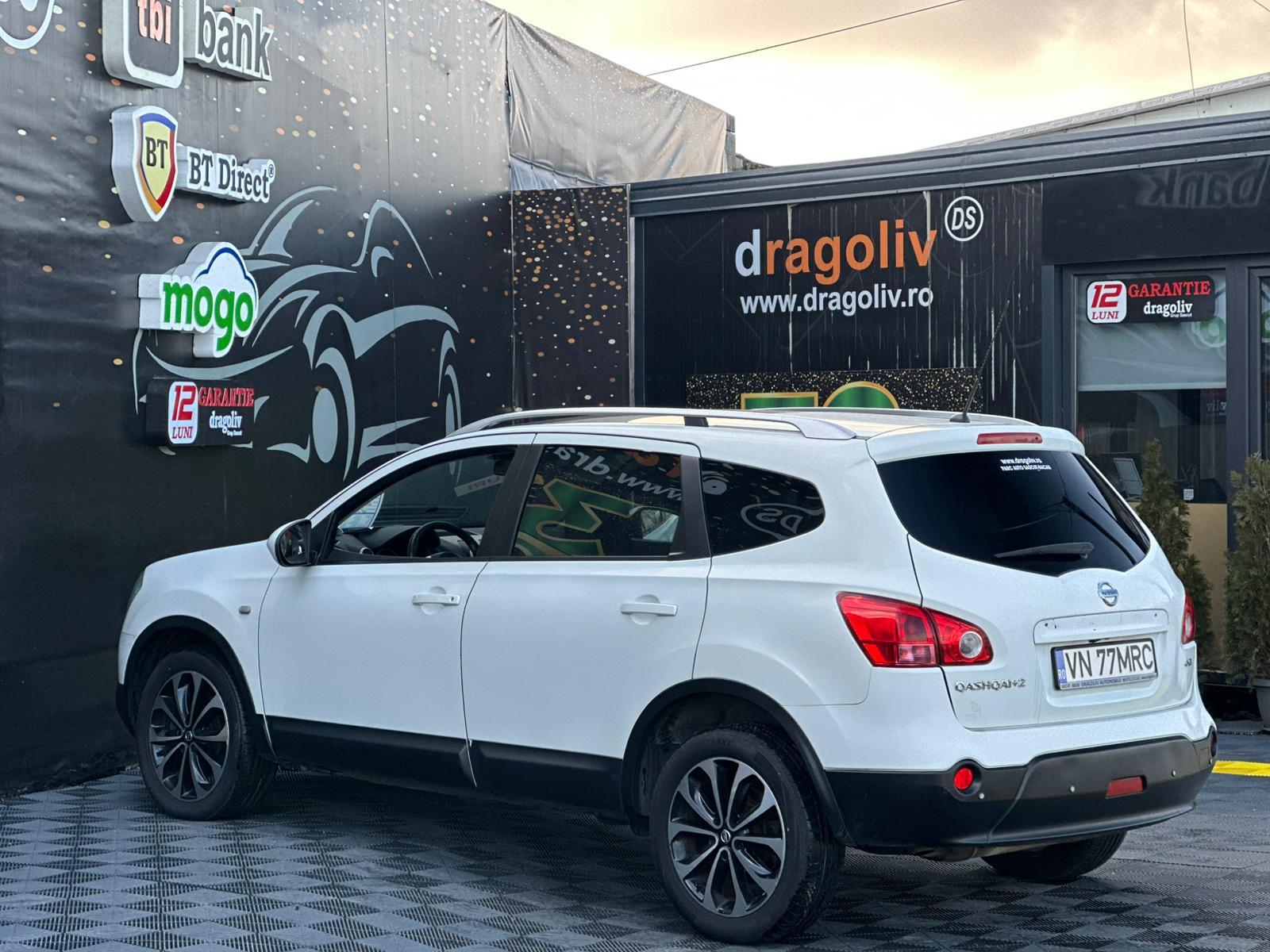 Nissan Qashqai+2