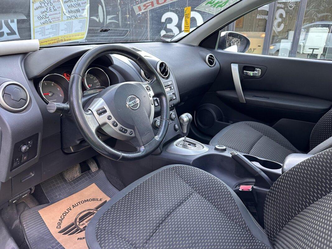 Nissan Qashqai+2