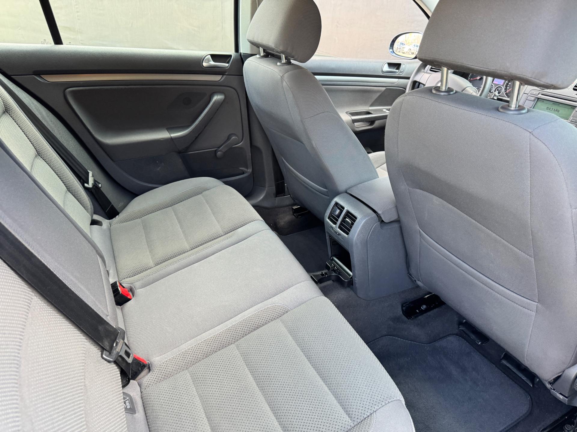 Volkswagen Golf 2005