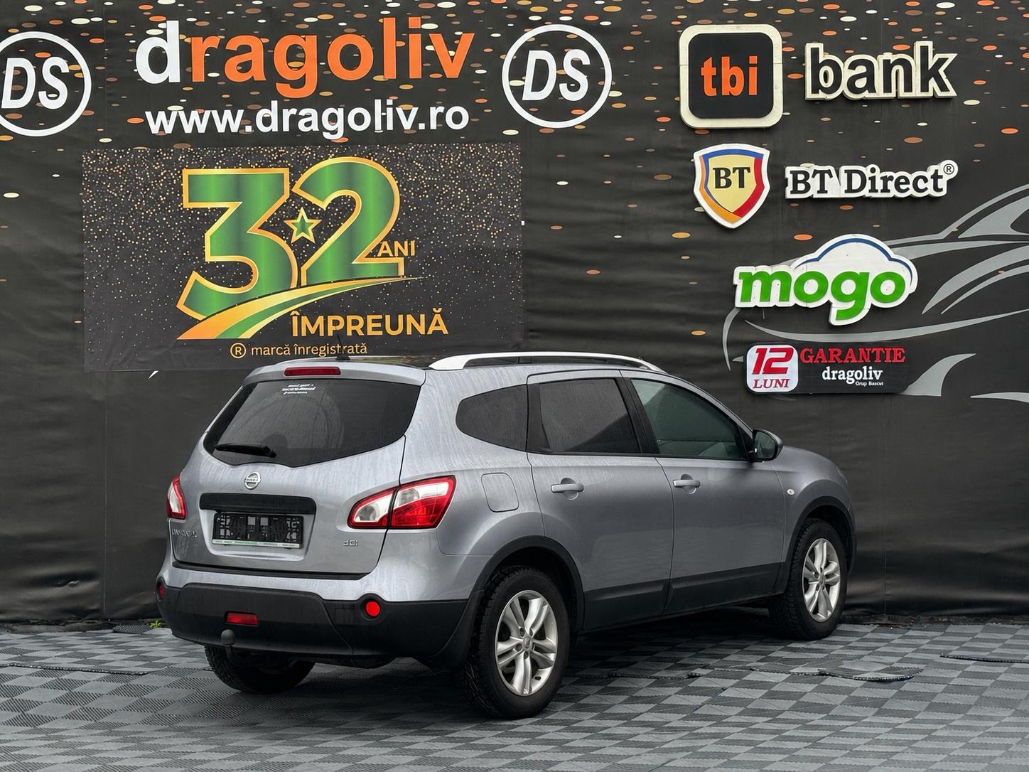 Nissan Qashqai+2