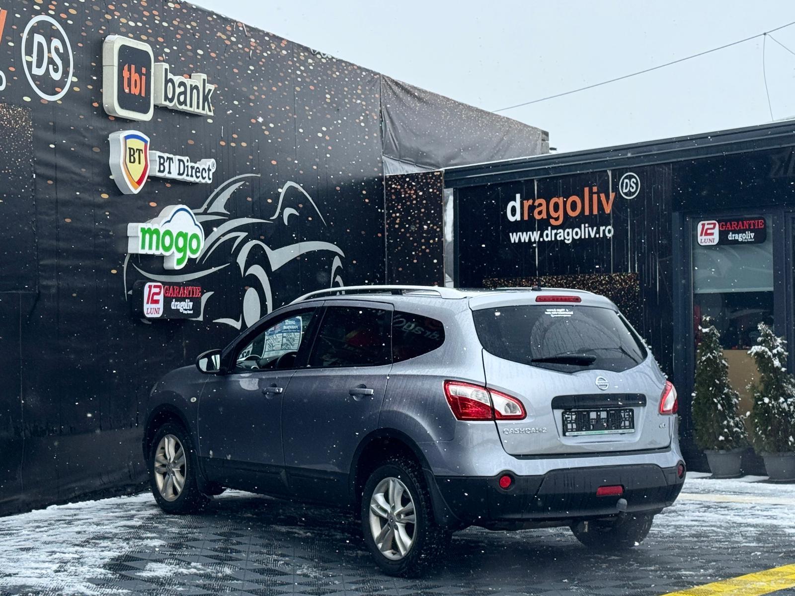 Nissan Qashqai+2
