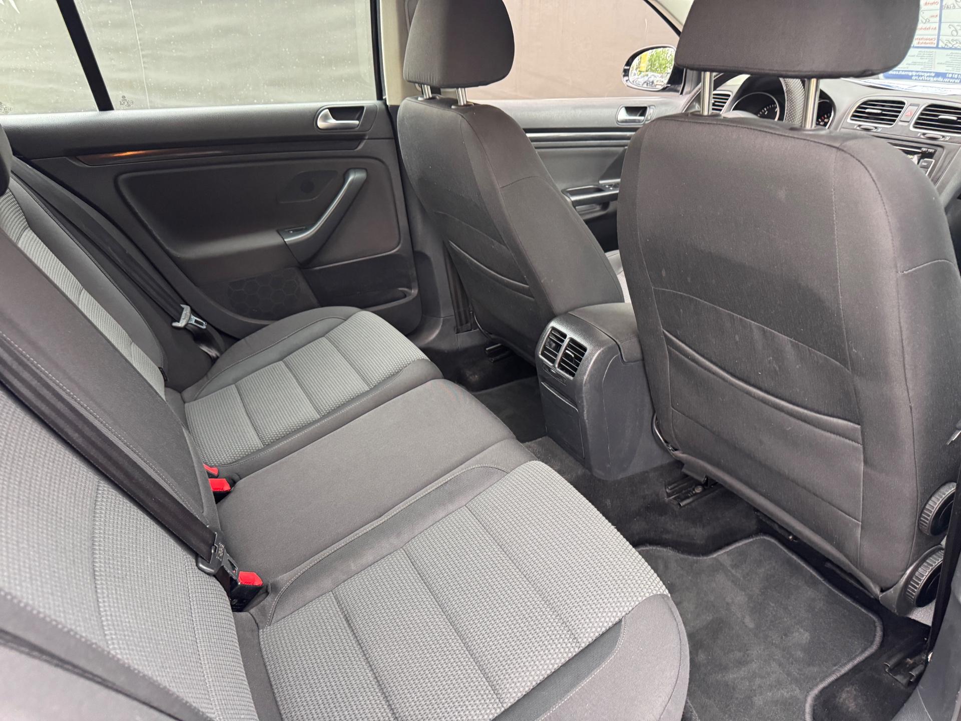Volkswagen Golf 2011