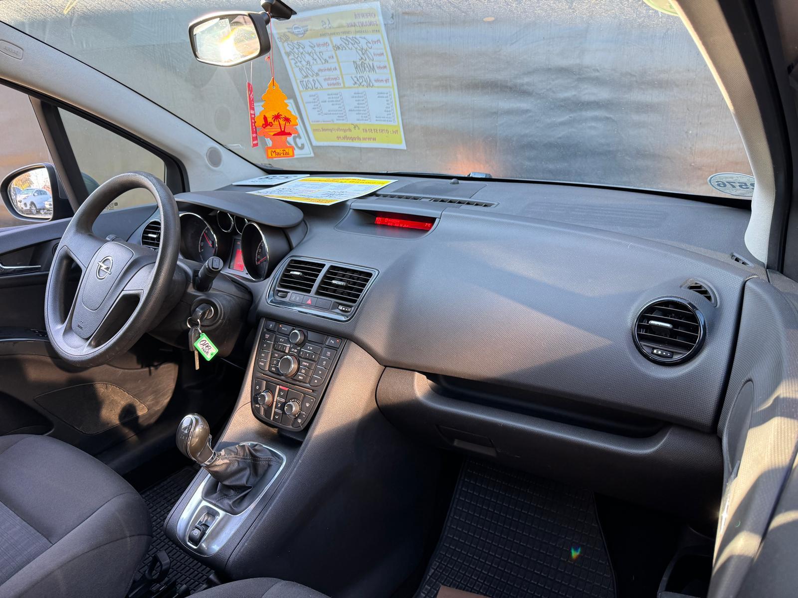 Opel Meriva 2012