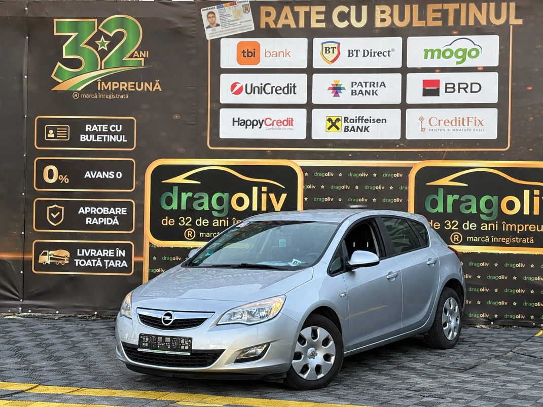 Opel Astra 2011
