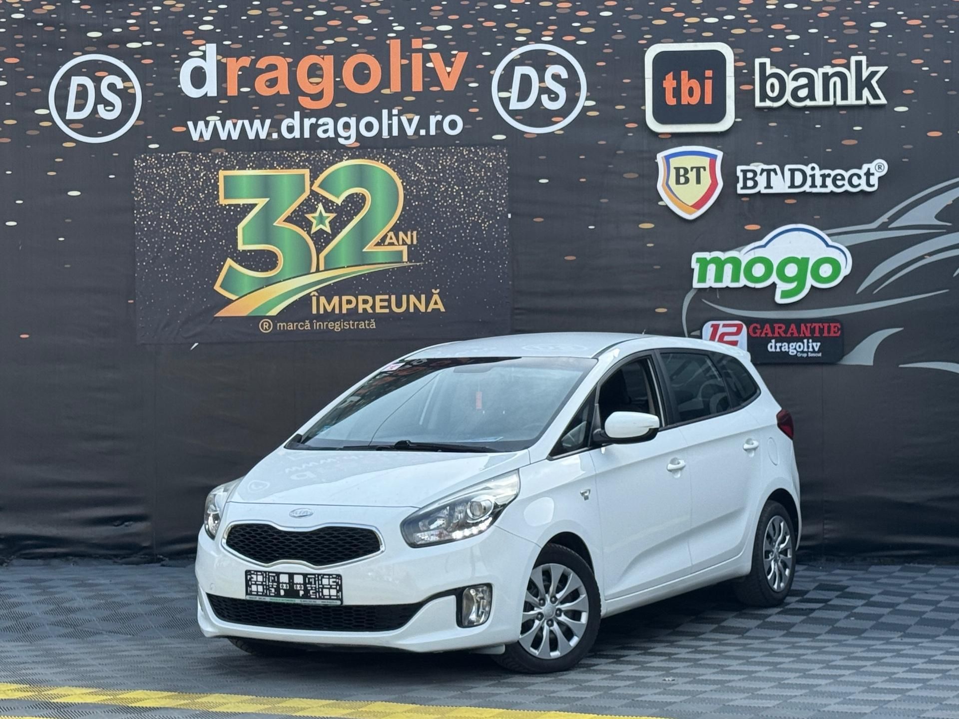 Kia Carens 2013
